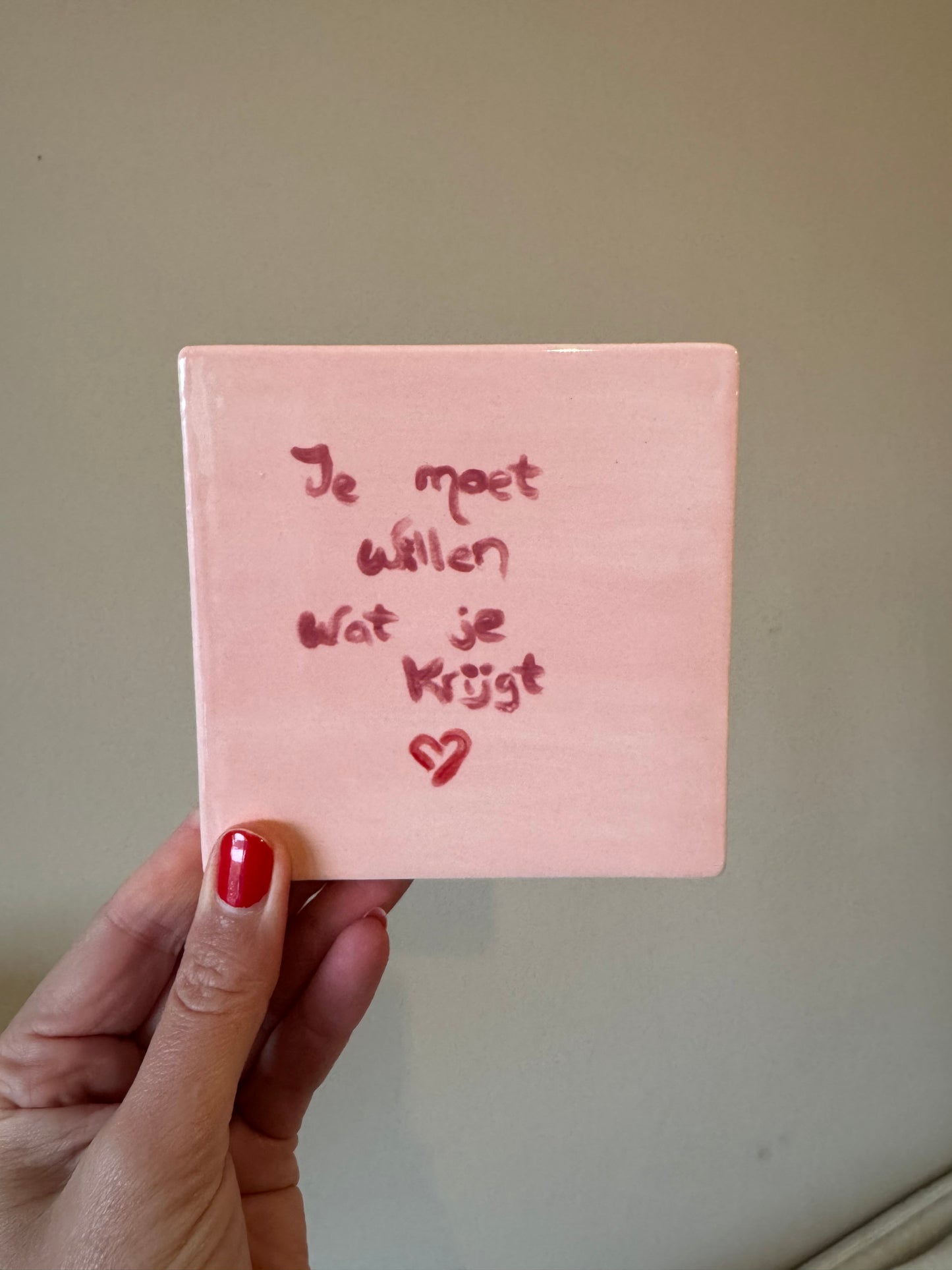Keramiek workshop - tegeltjes glazuren - bij Op ‘t Eiland - Zondag 7 juni