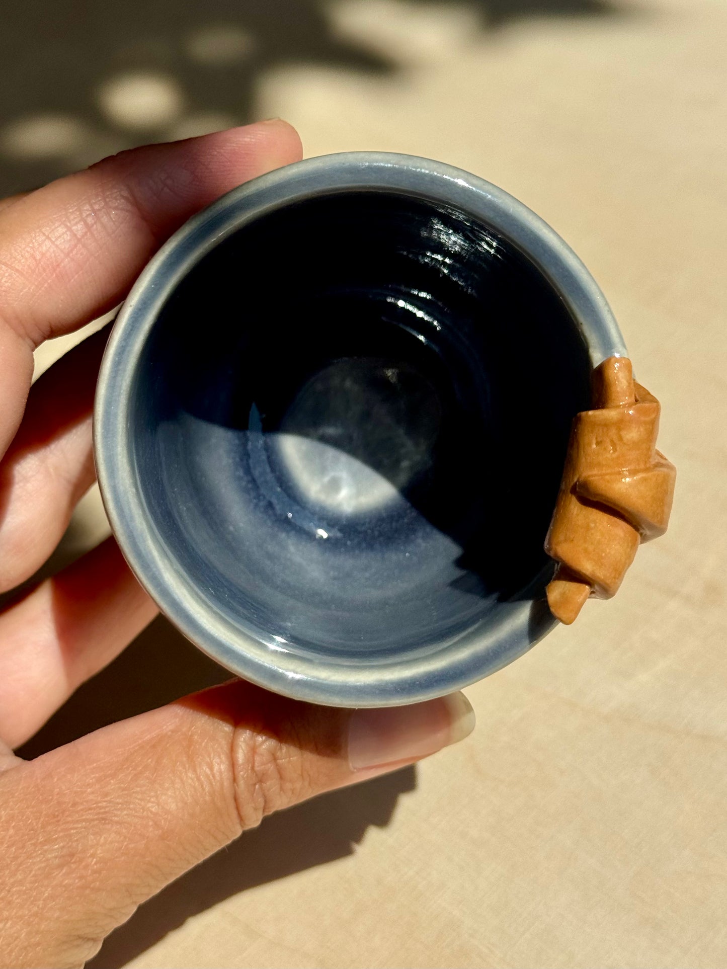 Blue croissant mok